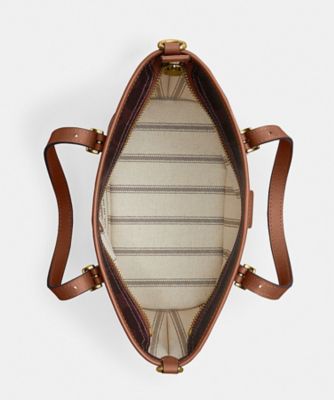 タクシー トート バッグ 21・シグネチャー キャンバス | COACH